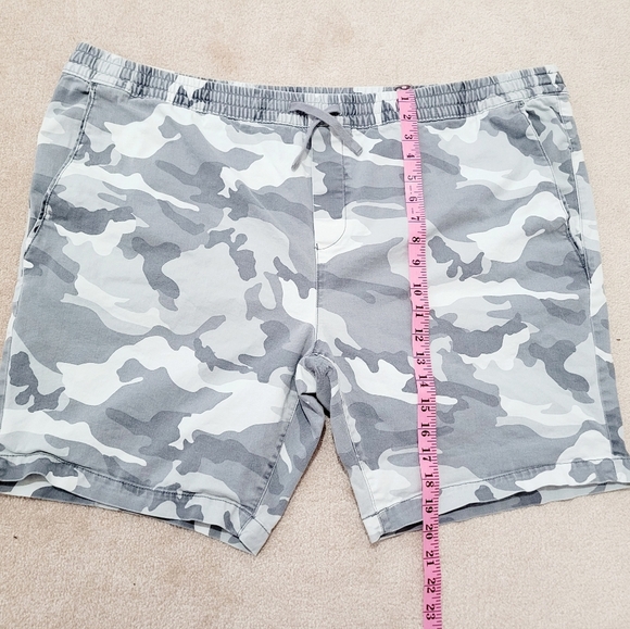 George Stretch Shorts with Pockets Super Soft Gray Camo Men's Size 2XL - Picture 5 of 9